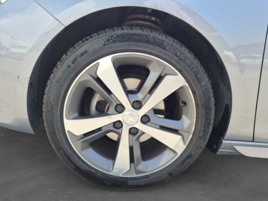 PEUGEOT d'occasion 308 II 1.2 PURE TECH 130 GT LINE EAT de 2018