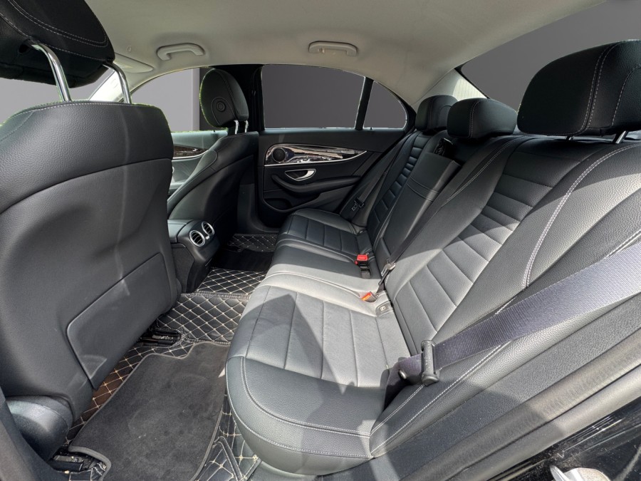 MERCEDES d'occasion CLASSE E Mercedes Classe E 300E AVANTGARDE LINE