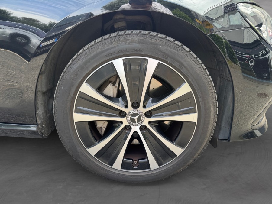 MERCEDES d'occasion CLASSE E Mercedes Classe E 300E AVANTGARDE LINE