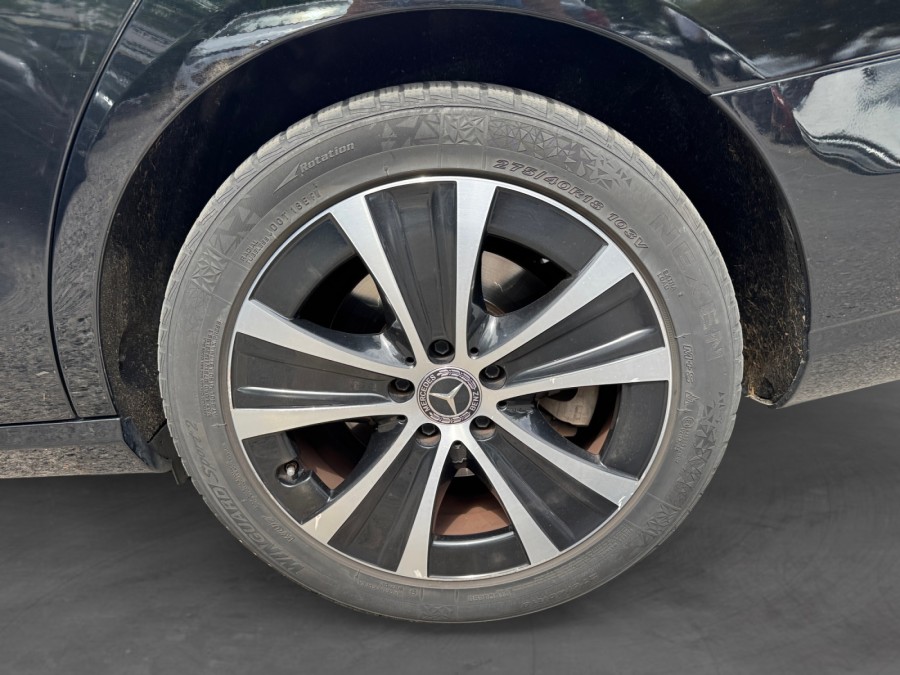MERCEDES d'occasion CLASSE E Mercedes Classe E 300E AVANTGARDE LINE