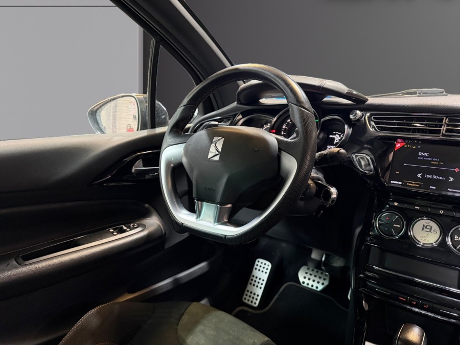 DS d'occasion DS3 DECAPOTABLE 1.2 PURE TECH 110 BE CHIC EAT de 2019