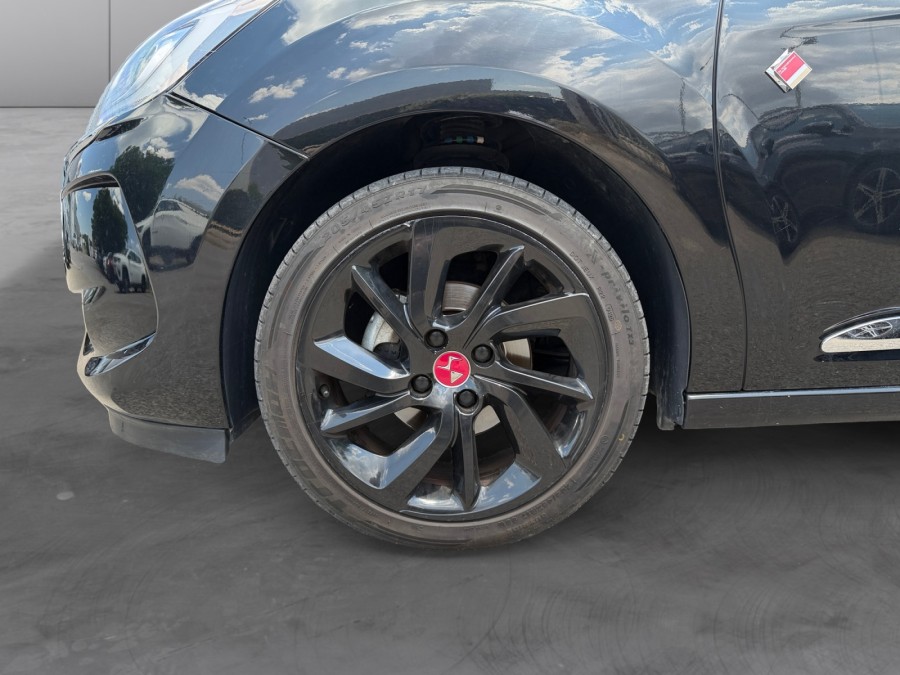 DS d'occasion DS3 DECAPOTABLE 1.2 PURE TECH 110 BE CHIC EAT de 2019