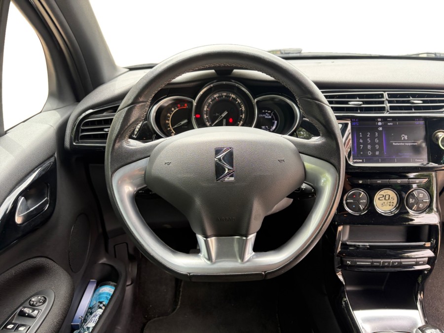 DS d'occasion DS3 1.6 BLUE HDI 100 SO CHIC de 2016 Orgeval Verneuil