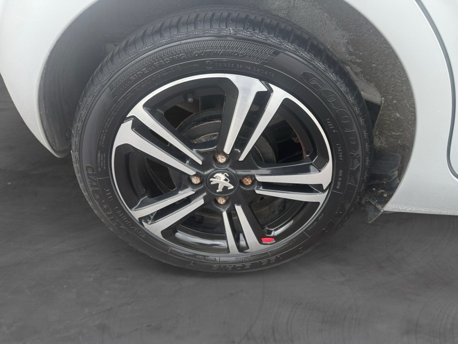 PEUGEOT d'occasion 108 1.2 VTI 82 GT LINE de 2016 Vernon (27)﻿