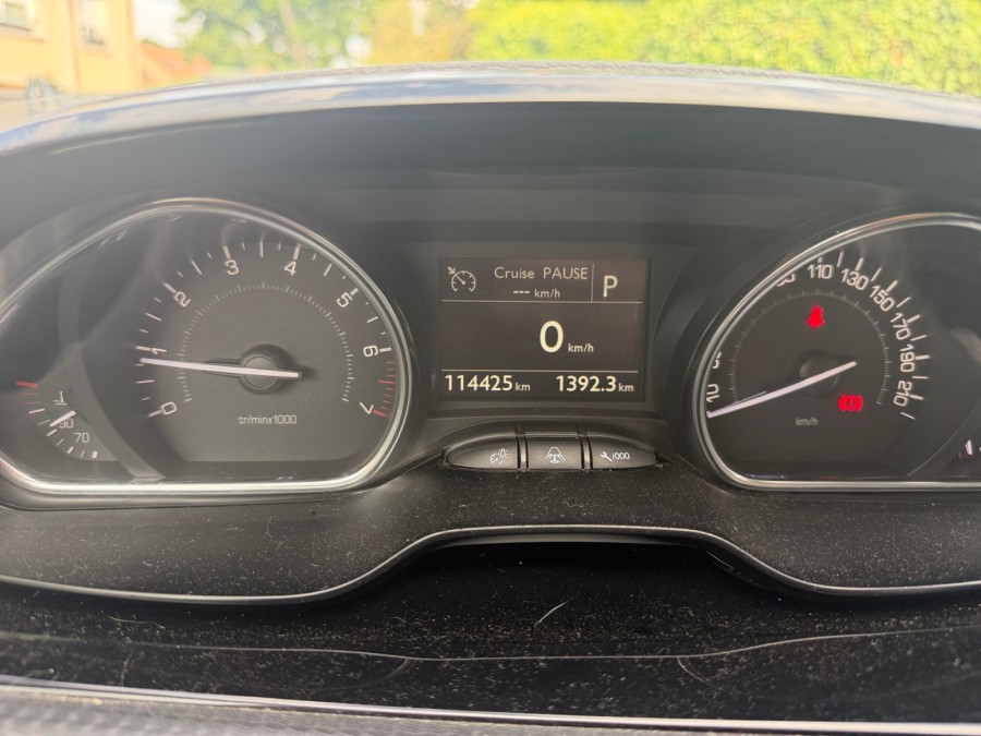 PEUGEOT d'occasion 2008 I 110 ALLURE EAT de 2018 Orgeval Verneuil