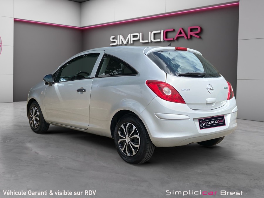 OPEL d'occasion CORSA 1.3 CDTI 75 CH COOL LINE de 2010 Brest (29)﻿