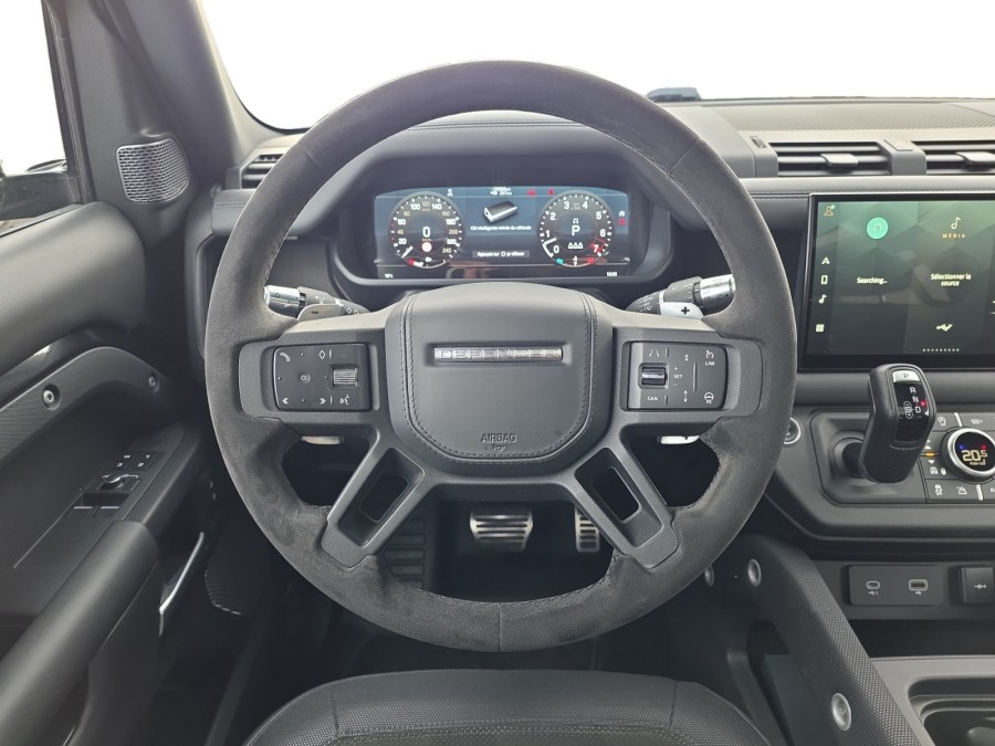 LAND ROVER d'occasion DEFENDER DEFENDER de 2025 Angers (49)﻿
