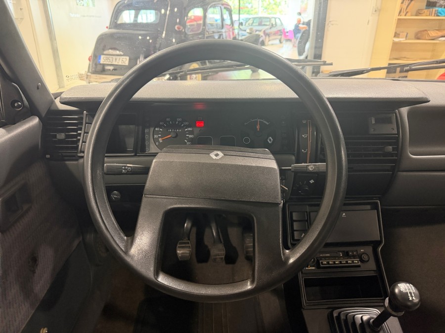 RENAULT d'occasion 11 SPRING 1,2L de 1988 Arras (62)﻿