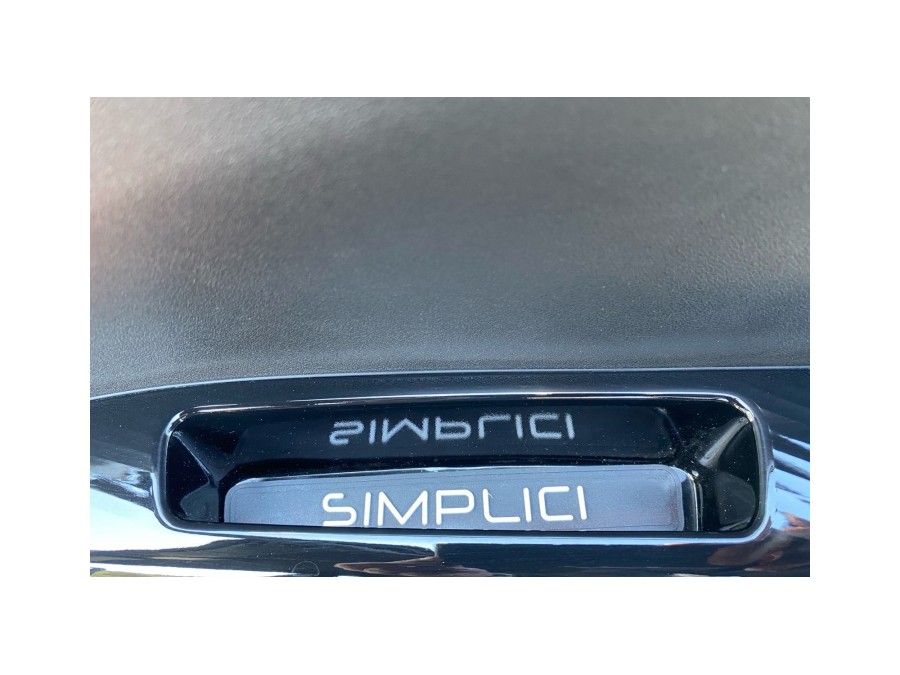 SIMPLICI d'occasion S1 A05A05-AA05-A-2 de 2025 La Ciotat (13)﻿