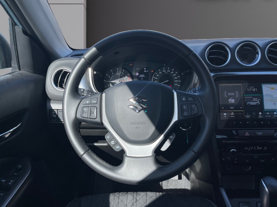SUZUKI d'occasion VITARA 1.4 BOOSTERJET 110 HYBRID STYLE AUTO de 2025