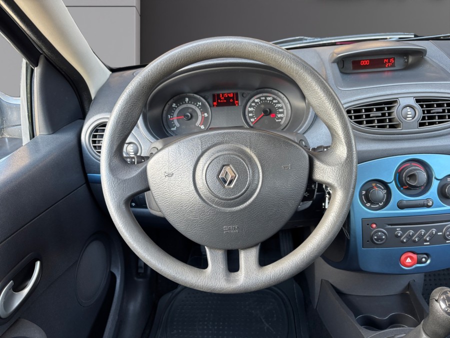 RENAULT d'occasion CLIO III 1.5 DCI 70 de 2008 Valence (26)﻿