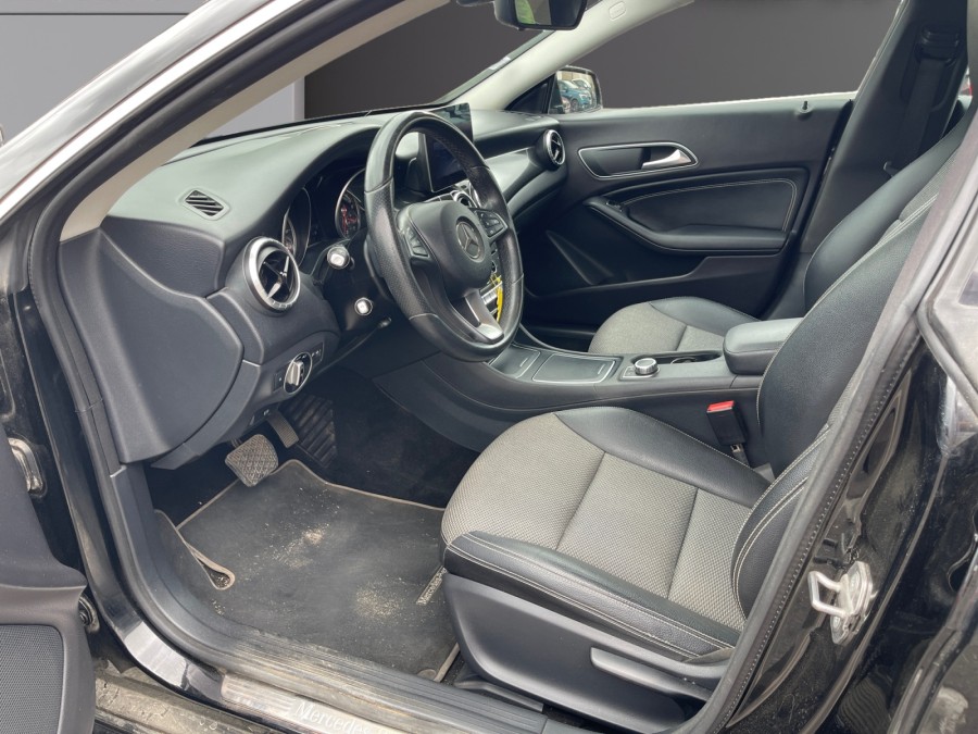 MERCEDES d'occasion CLA COUPE CLA 180 LAUNCH EDITION BA de 2018 La