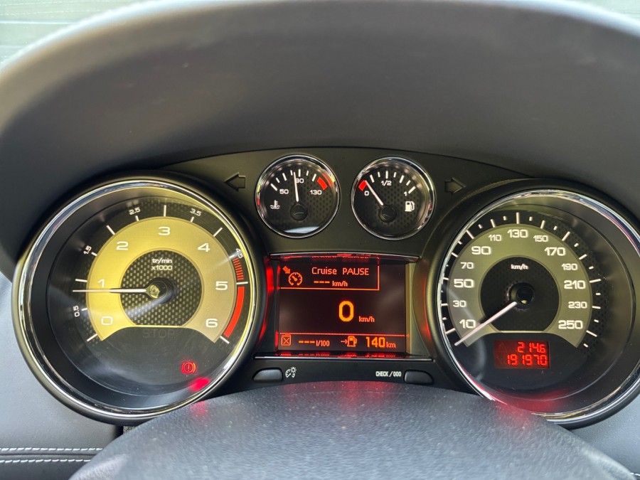 PEUGEOT d'occasion RCZ | 03.2010-12.2015 2.0 HDI 160 de 2013 Vienne