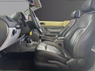 VOLKSWAGEN d'occasion NEW BEETLE DECAPOTABLE VOLKSWAGEN NEW BEETLE