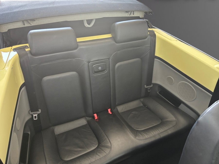 VOLKSWAGEN d'occasion NEW BEETLE DECAPOTABLE VOLKSWAGEN NEW BEETLE