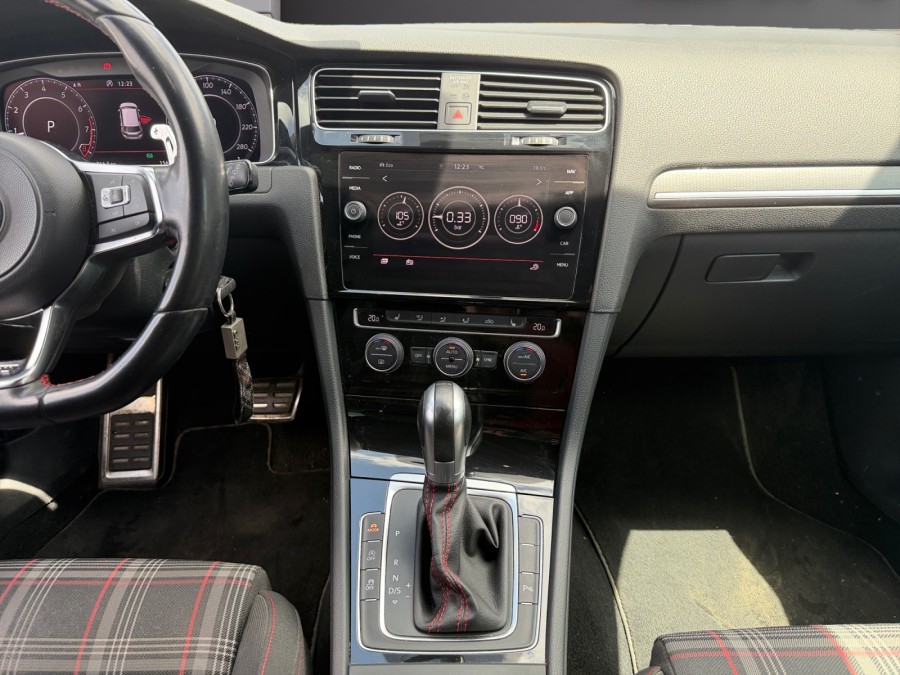 VOLKSWAGEN d'occasion GOLF VII GTI PIRELLI 2.0 TFSI 245 DSG de 2019
