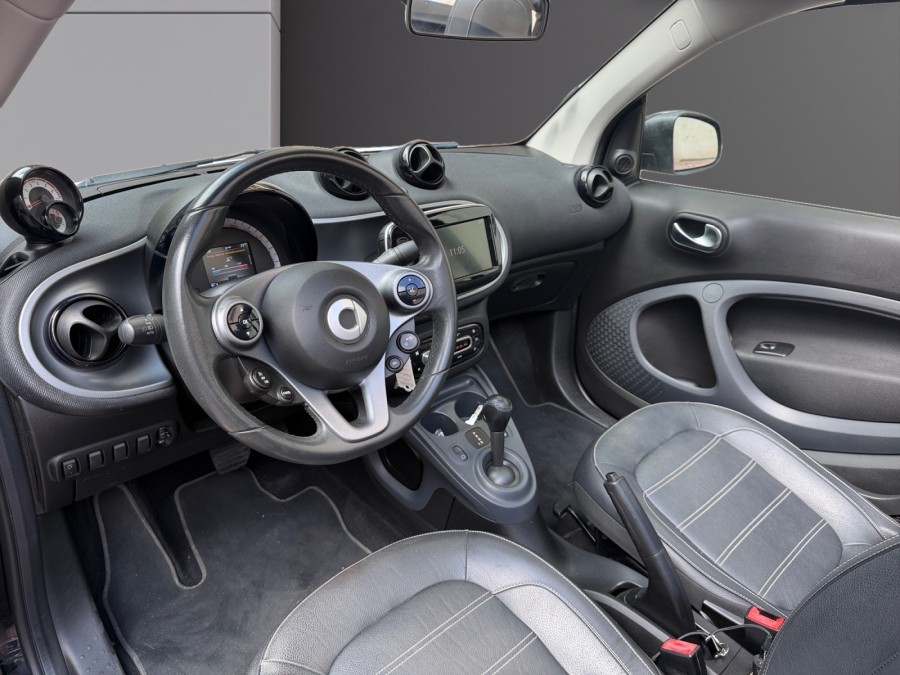 SMART d'occasion FORTWO DECAPOTABLE SMART FORTWO de 2017 Le Raincy