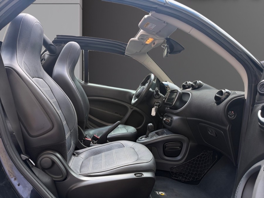 SMART d'occasion FORTWO DECAPOTABLE SMART FORTWO de 2017 Le Raincy