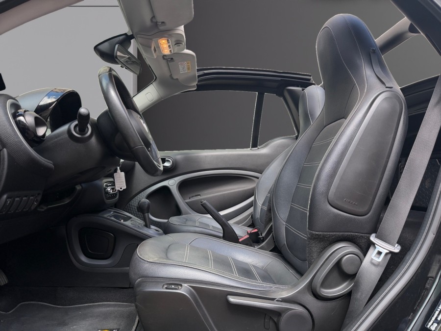 SMART d'occasion FORTWO DECAPOTABLE SMART FORTWO de 2017 Le Raincy