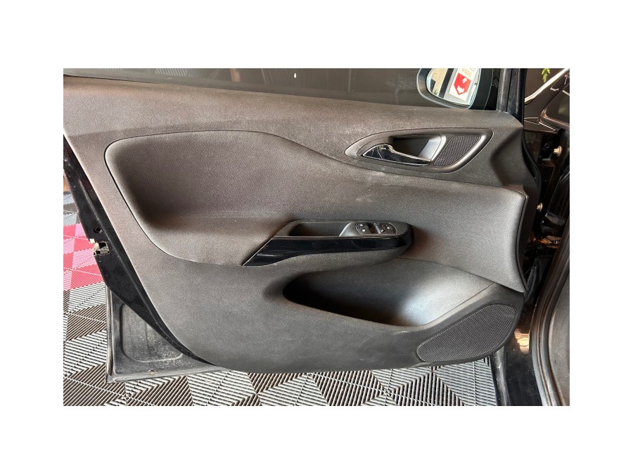 OPEL d'occasion CORSA OPEL CORSA 1.4 Turbo 100 ch Black Edition de
