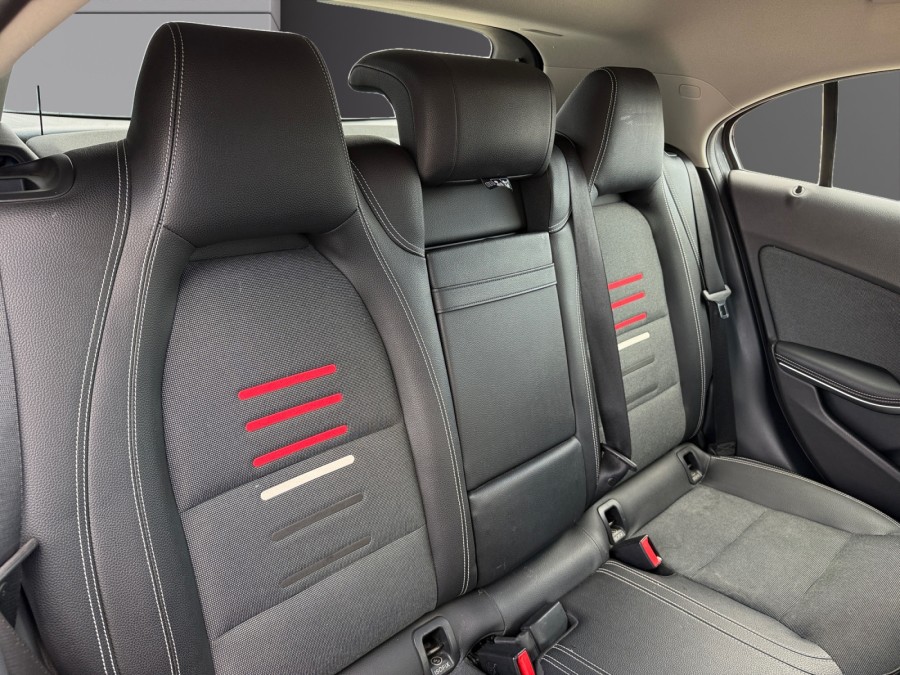 MERCEDES d'occasion CLASSE A A180 D INTUITION BA de 2017 Orleans (45)﻿