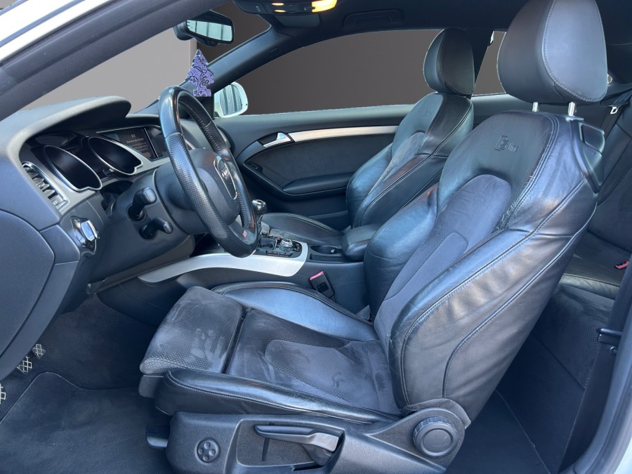 AUDI d'occasion A5 2.0 TDI de 2009 Lyon Nord (69)﻿