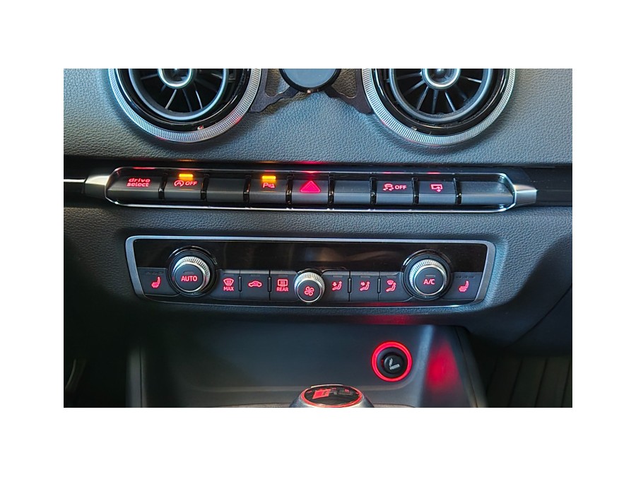 AUDI d'occasion RS3 SPORTBACK 2.5 TFSI 367 QUATTRO S TRONIC de 2015