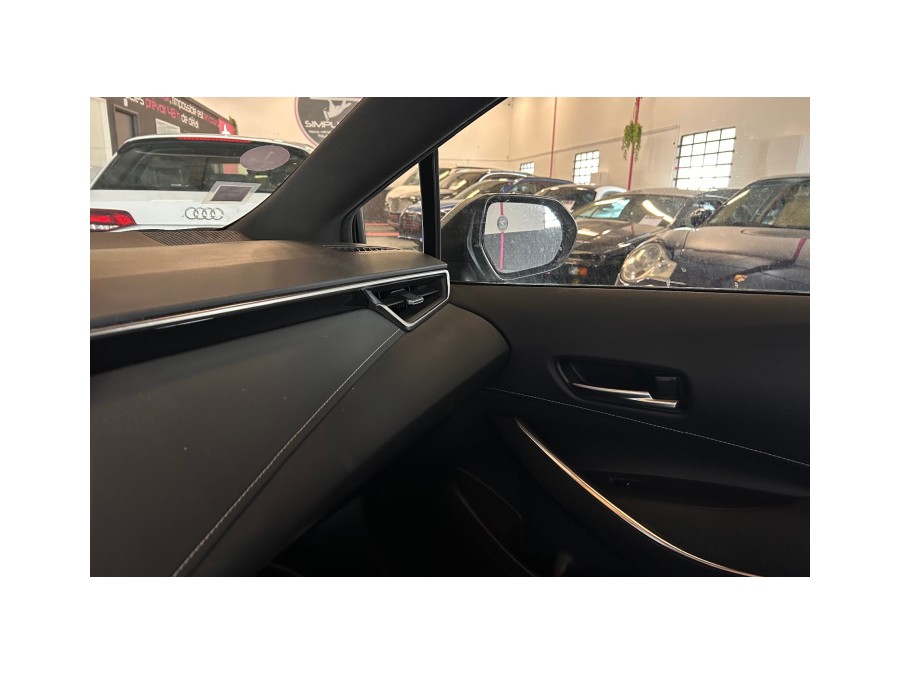 TOYOTA d'occasion COROLLA 180H DESIGN de 2019 Aix Les Bains (73)﻿