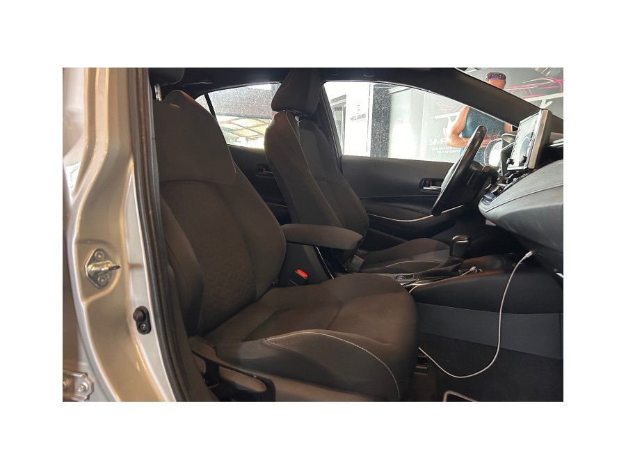 TOYOTA d'occasion COROLLA 180H DESIGN de 2019 Aix Les Bains (73)﻿