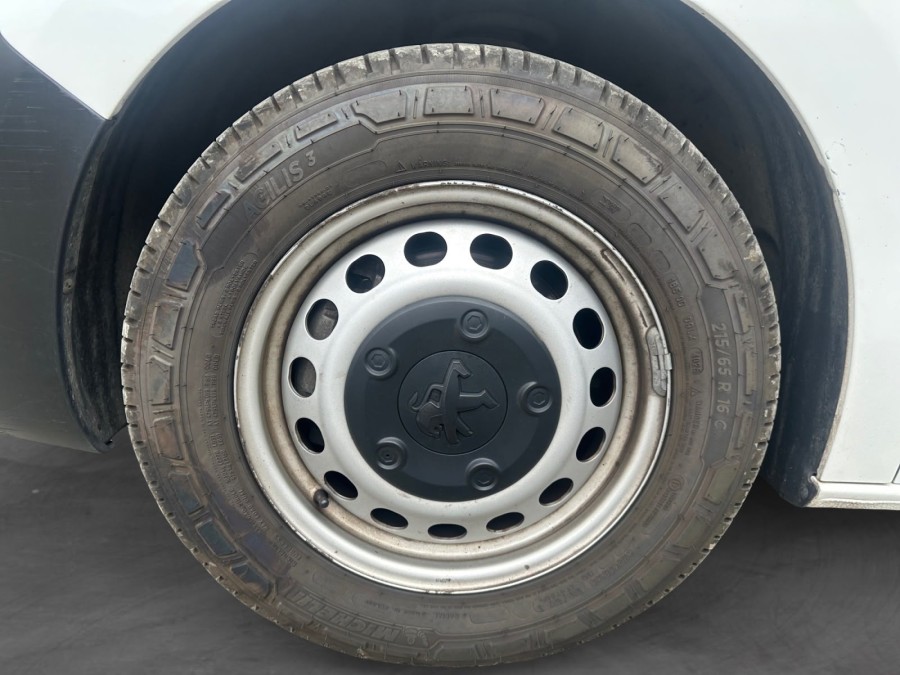 PEUGEOT d'occasion EXPERT FOURGON LONG 2.0 BLUE HDI 150 ASPHALT PACK