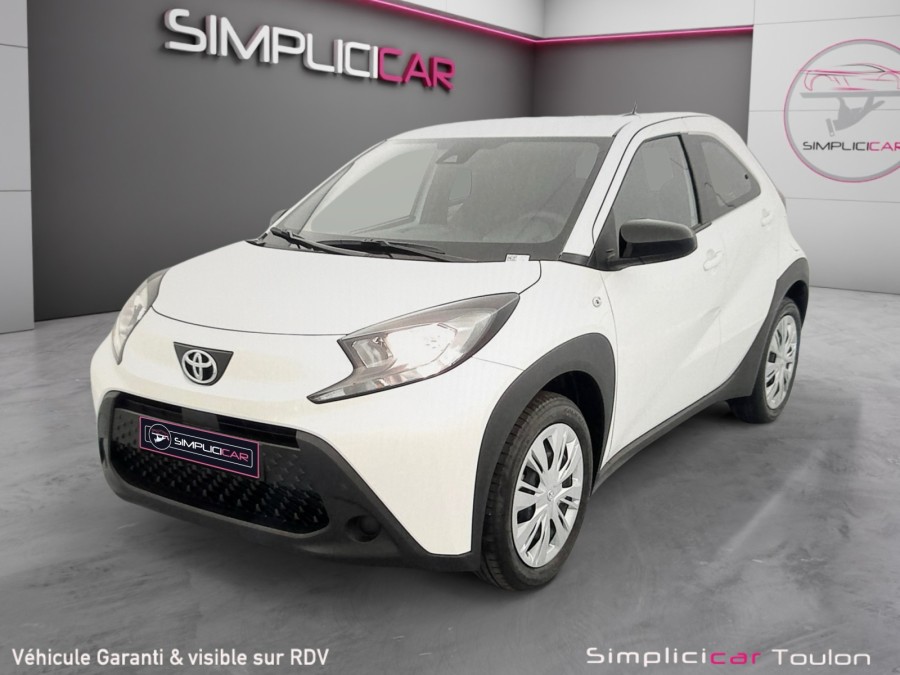 TOYOTA d'occasion AYGO Dynamic de 2025 Toulon Est (83)﻿