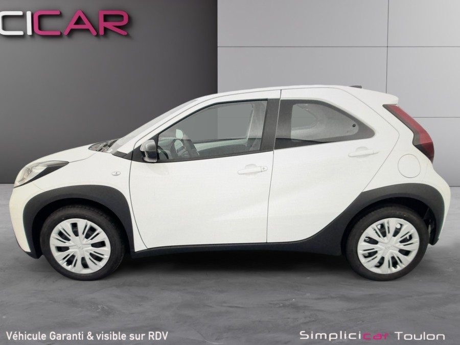 TOYOTA d'occasion AYGO Dynamic de 2025 Toulon Est (83)﻿