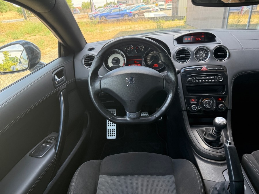 PEUGEOT d'occasion RCZ PEUGEOT RCZ 1.6 THP 156ch de 2011 Poitiers