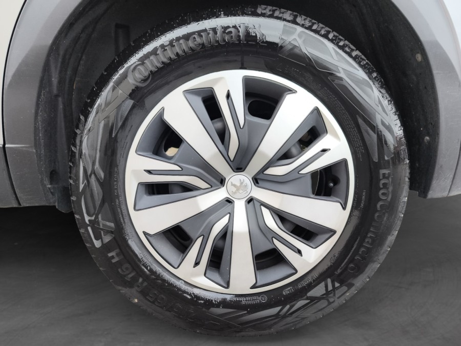 PEUGEOT d'occasion 2008 1.2 PTEC de 2021 Beauvais (60)﻿