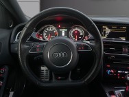 AUDI d'occasion A4 B8 AVANT AVANT V8 4.2 QUATTRO de 2012 Royan (17)﻿