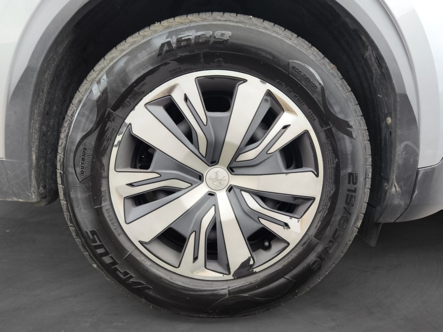 PEUGEOT d'occasion 2008 1.2 PTEC de 2021 Beauvais (60)﻿