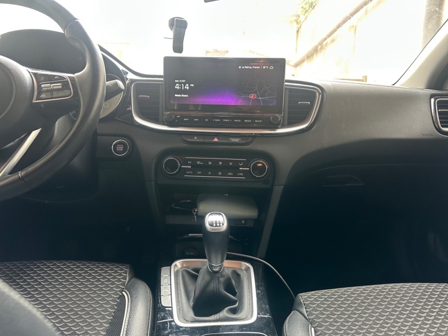 KIA d'occasion CEED SPORTSWAGON SW 1.0 T-GDI 120 ACTIVE de 2023 Le