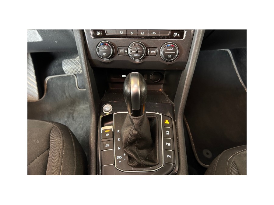 VOLKSWAGEN d'occasion TIGUAN ALLSPACE 2.0 TDI 150 4X2 DSG PH2 de 2021