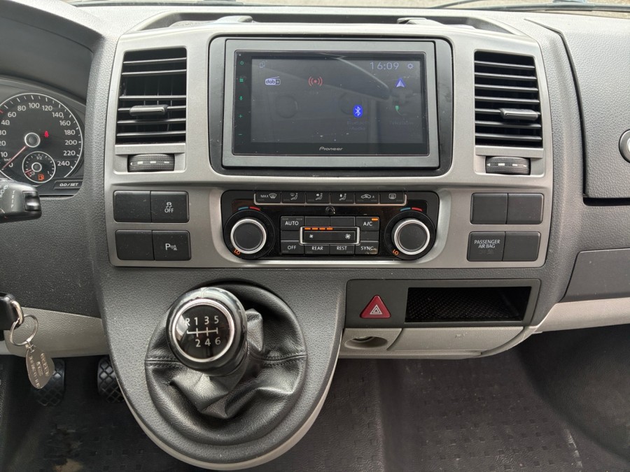 VOLKSWAGEN d'occasion CARAVELLE CARAVELLE 2.0 TDI 140 CONFORTLINE