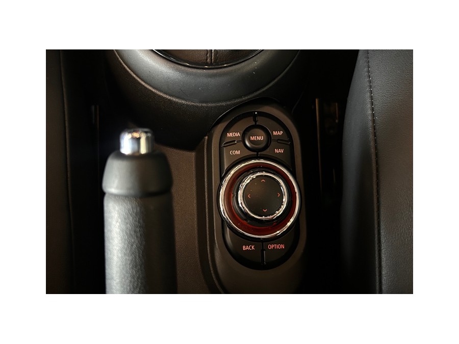 MINI d'occasion COOPER COOPER 136 CAMDEN BA PH3 de 2021 Aix Les Bains