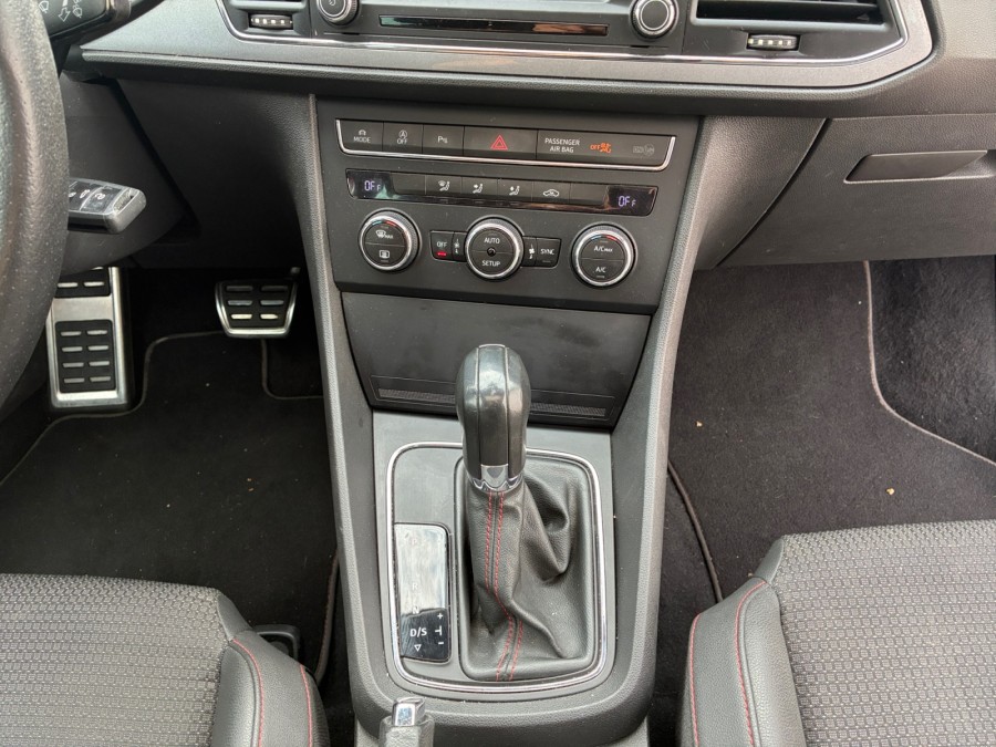 SEAT d'occasion LEON SC SC 1.8 TFSI 180 BLACK AERO DSG de 2014 Saint