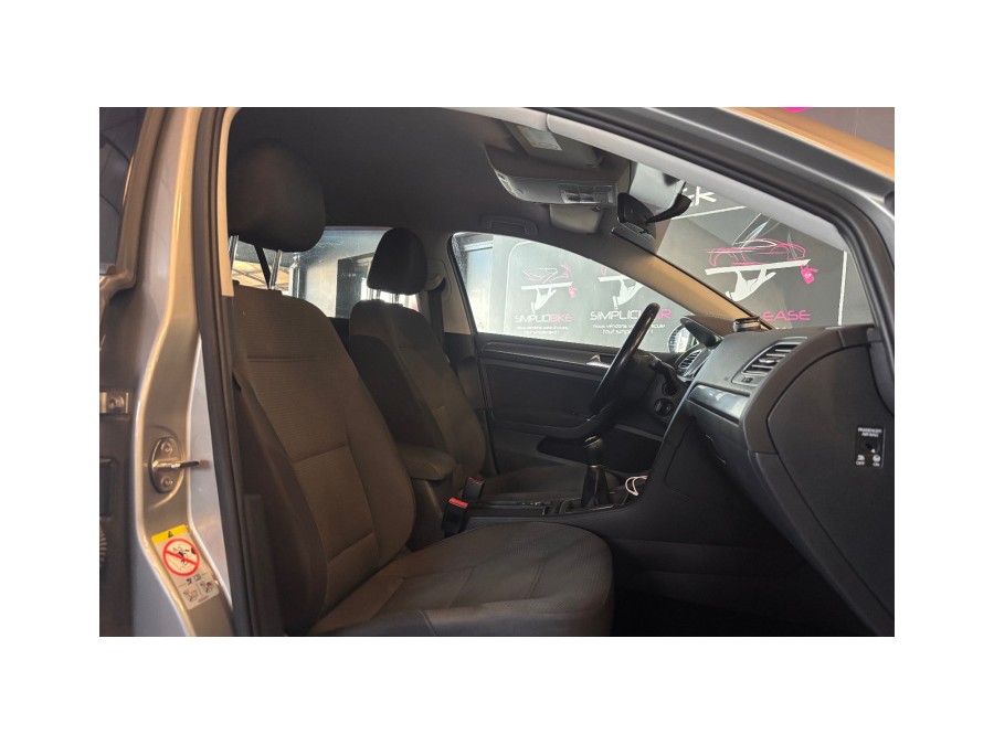VOLKSWAGEN d'occasion GOLF 1.6 TDI 115 TRENDLINE de 2019 Aix Les