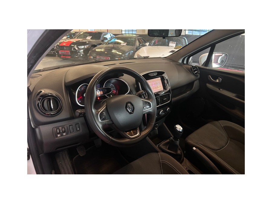 RENAULT d'occasion CLIO 1.5 DCI 90 BUSINESS de 2018 Aix Les Bains