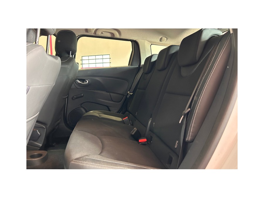 RENAULT d'occasion CLIO 1.5 DCI 90 BUSINESS de 2018 Aix Les Bains