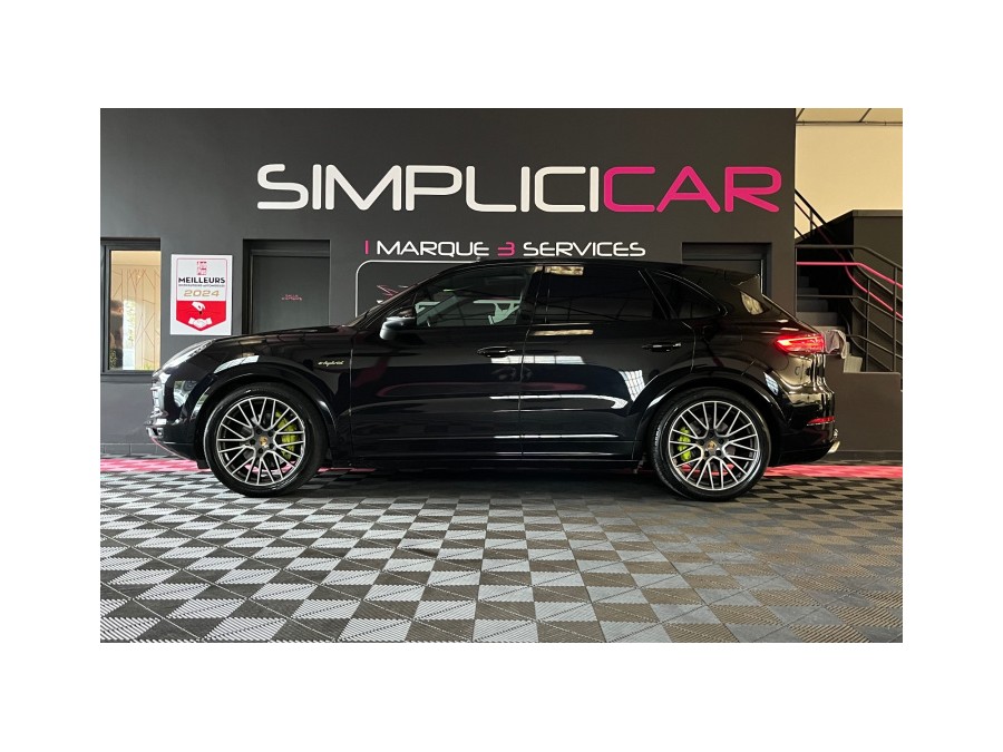 PORSCHE d'occasion CAYENNE 3.0 V6 E-HYBRID de 2018 Aix Les Bains (73)﻿