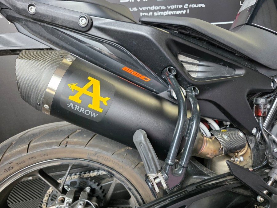 KTM d'occasion 890DUKE R KTM 890 Duke de 2022 Méry Sur Oise (95)﻿