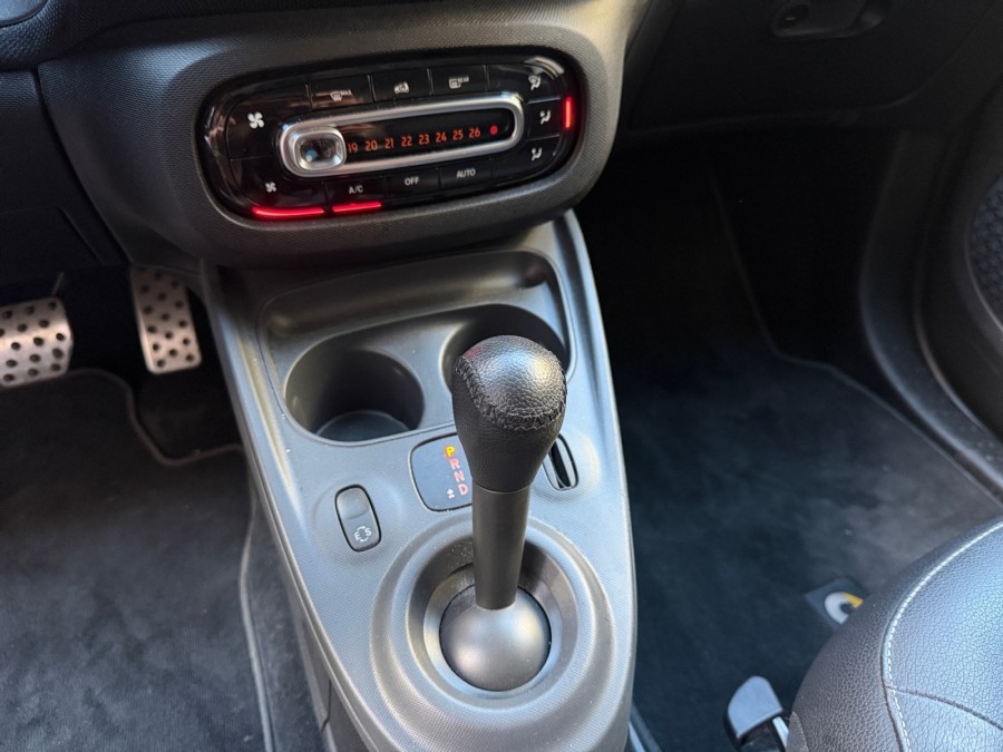 SMART d'occasion FORTWO COUPE Fortwo Coupe 0.9 de 2015 Paris 15 (75)﻿