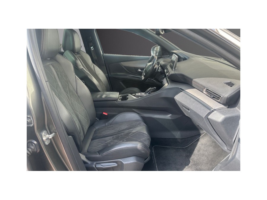 PEUGEOT d'occasion 5008 2.0 BLUE HDI 180 GT EAT de 2017 Le Raincy