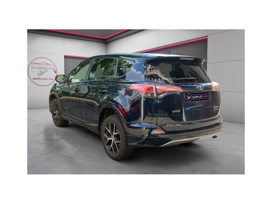 TOYOTA d'occasion RAV4 HYBRIDE 2WD DESIGN BUSINESS de 2017 Montreuil