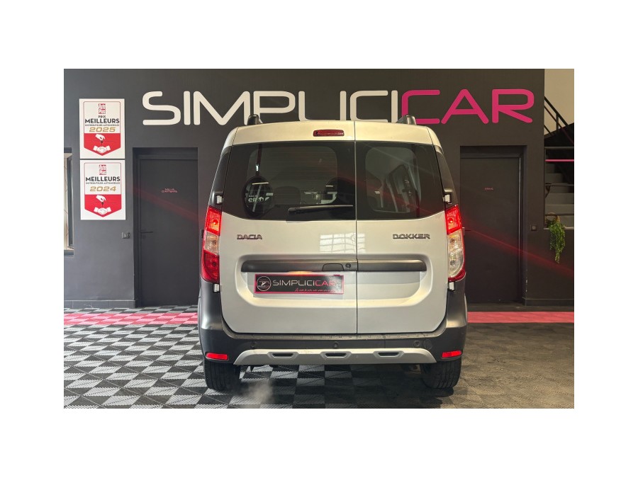 DACIA d'occasion DOKKER MONOSPACE 1.2 TCE 115CV STEPWAY de 2018 Aix